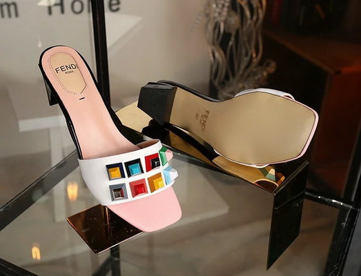 Fendi Slippers Women--001